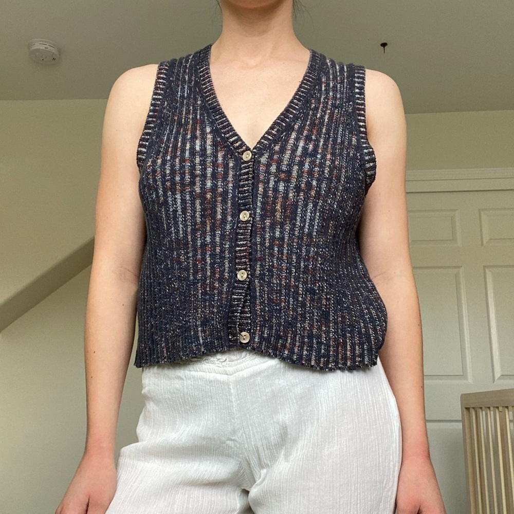 Universal thread blue multicolor sweater vest